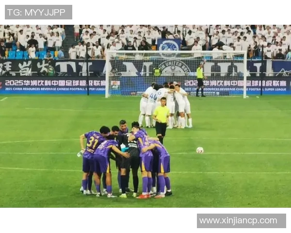 中超联赛激烈角逐各队表现亮眼 球迷热议赛季争冠形势