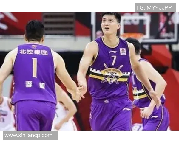 足球员在CBA比赛中的表现